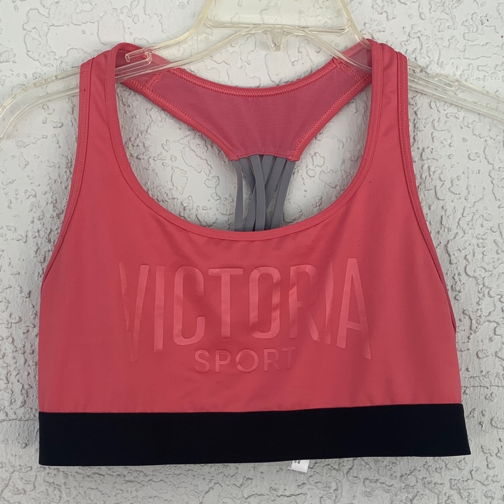 Victoria’s Secret The player raceback  Pink Sports Bra size M